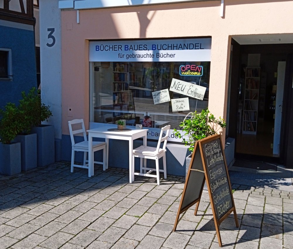 Bücher Baues